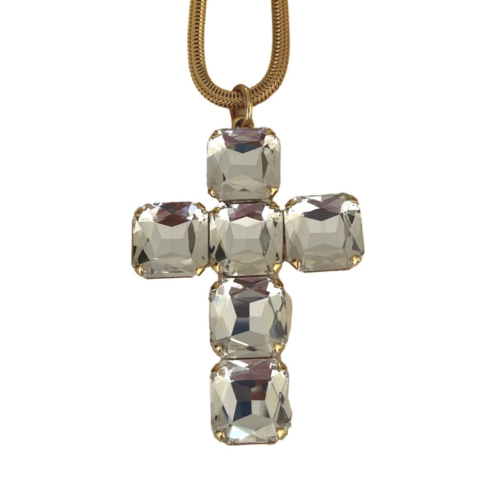 Long necklace with white crystal cross 🤍